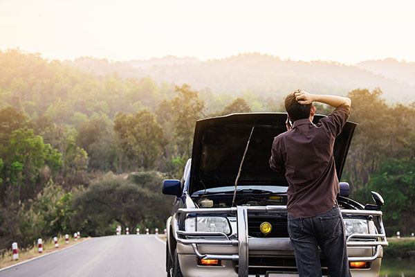 How to Avoid Engine Trouble on Long Road Trips